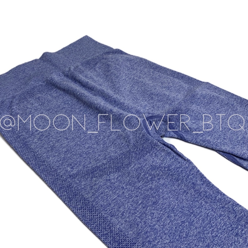 PrettyLittleThing Blue Sport Contour Cut Out Seamless Leggings - Picture 9 of 16